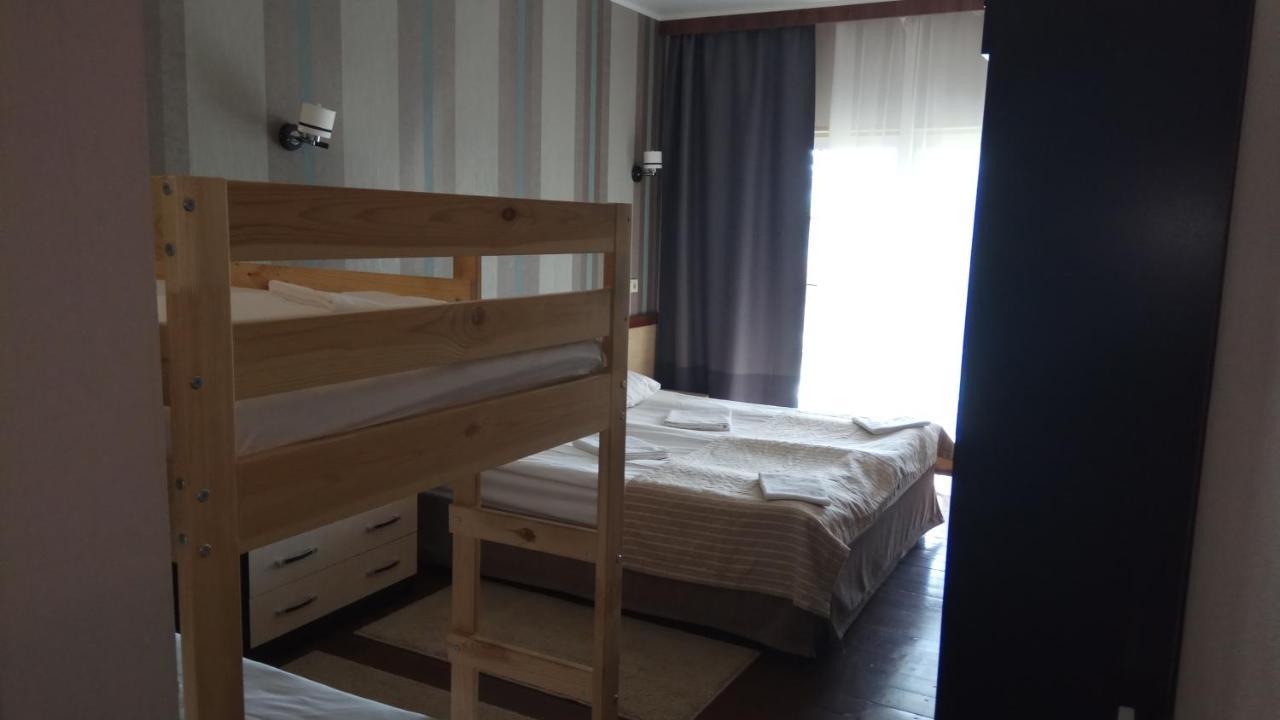 Paluba Hotel Kalazin Zewnętrze zdjęcie